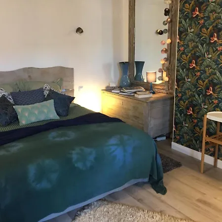 فندق مبيت وإفطار Les 3 Kois Riec-sur-Bélon